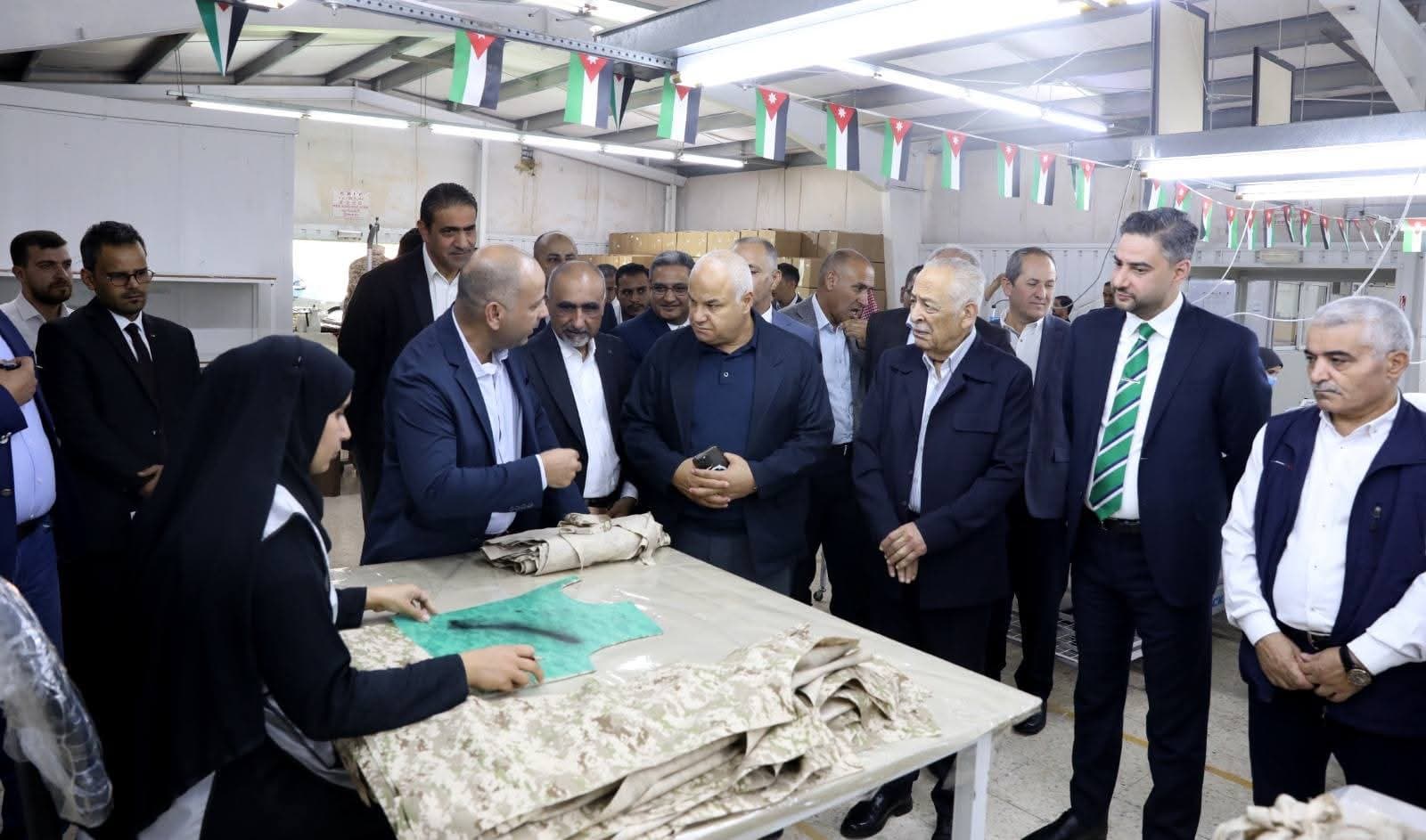 رئيس الديوان الملكي يتفقّد مشاريع مبادرات ملكية في معان